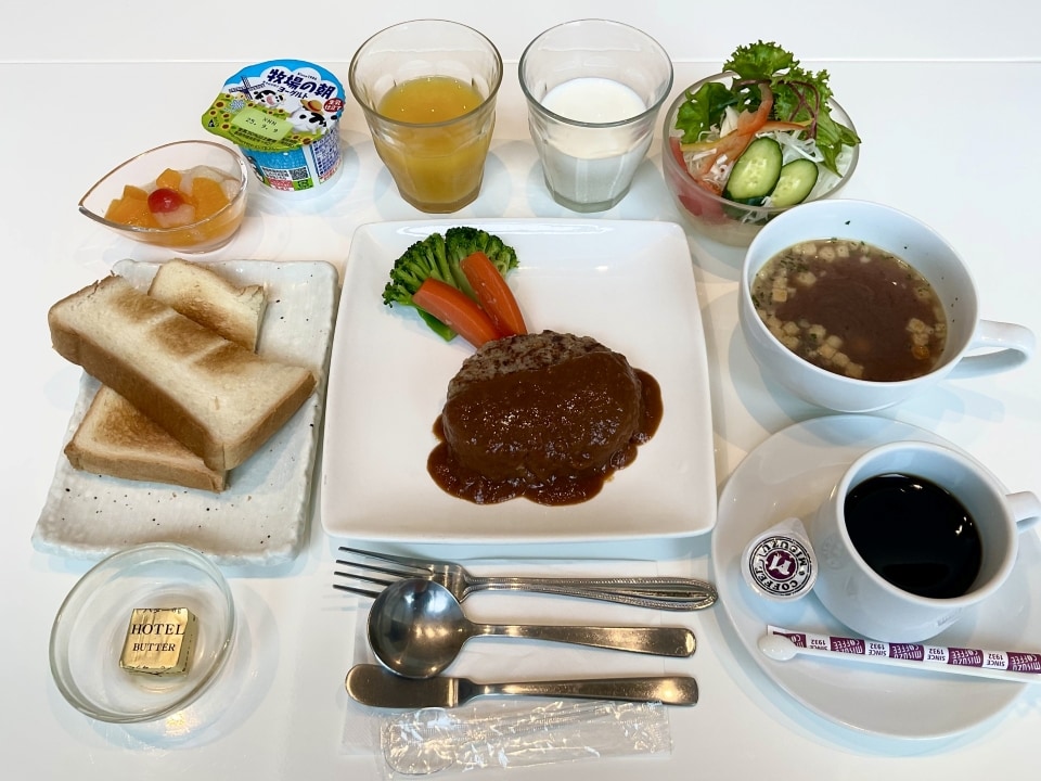 日替わり洋食（ハンバーグ）